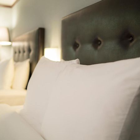 Hotel Le Rivage Rosemere Bagian luar foto